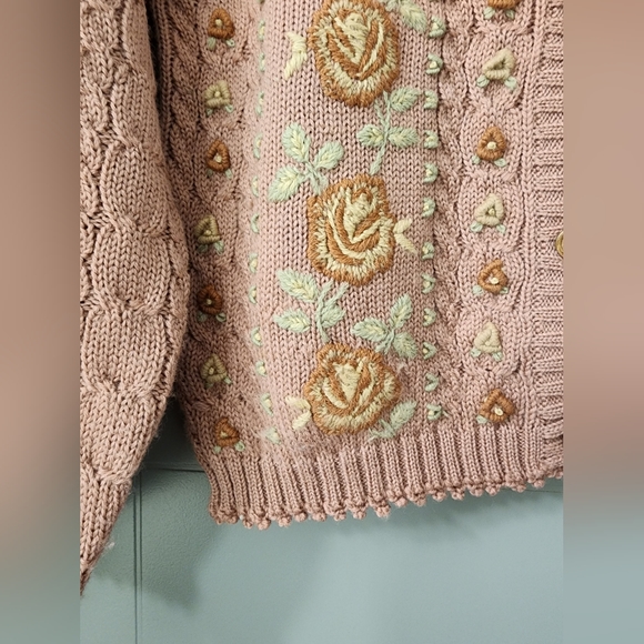 Soeur knitted rose cardigan - Picture 4 of 6
